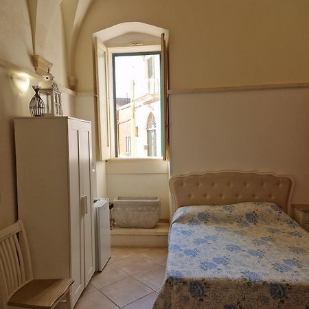 Bed and Breakfast Palazzo Costantini San Donato di Lecce Exterior foto