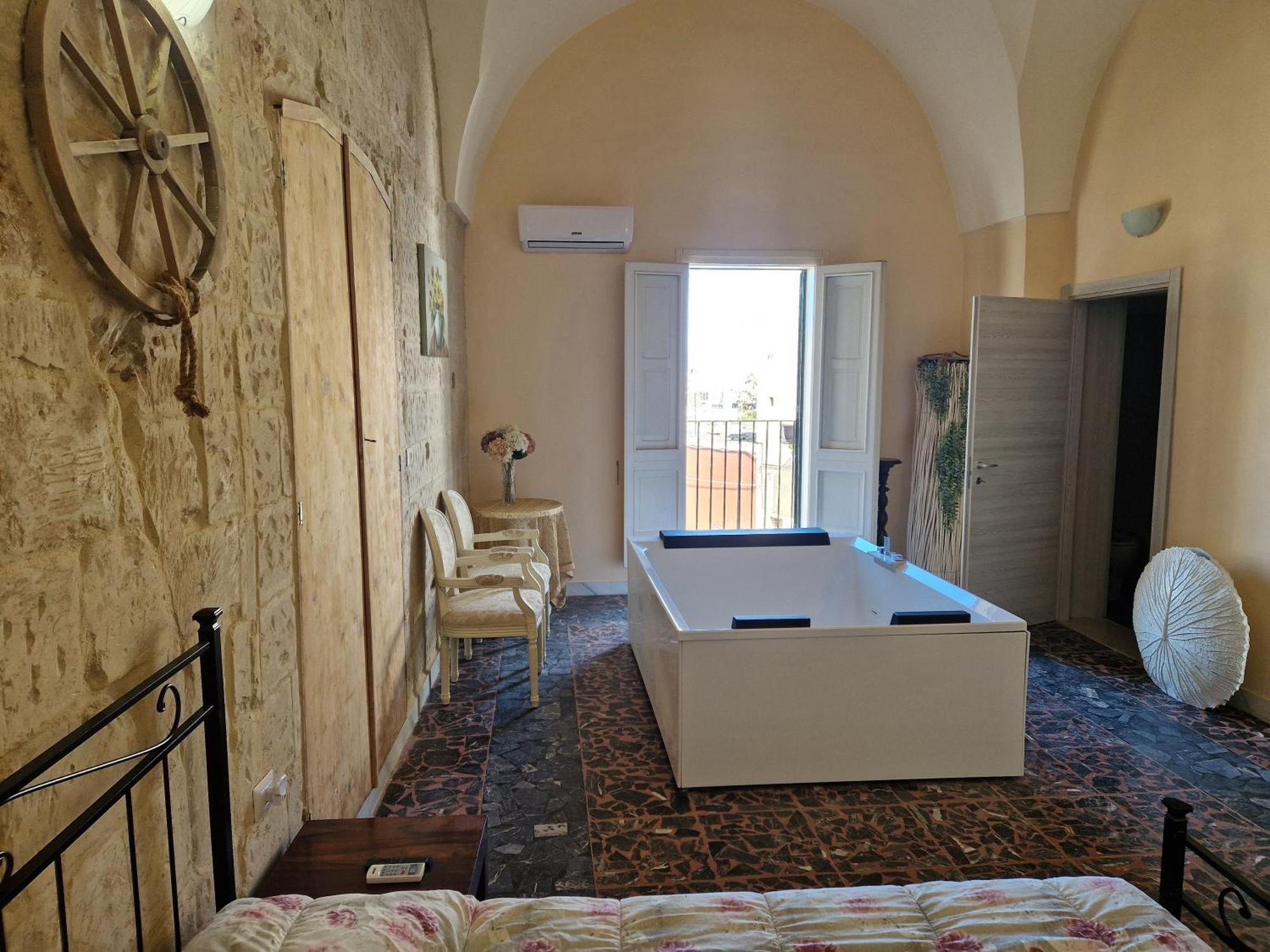 Bed and Breakfast Palazzo Costantini San Donato di Lecce Exterior foto